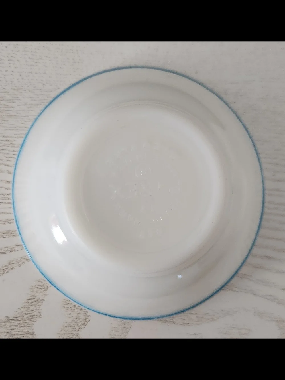 Vintage Pyrex 407 Primary Blue Fade Mixing Bowl 1.5 Pt Nesting Milk Glass Retro